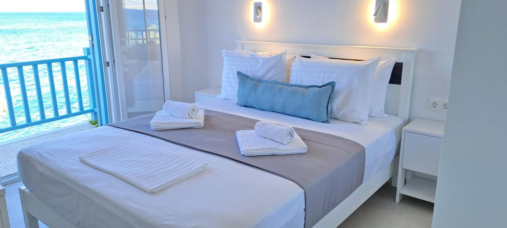 Dinas Inn Piso Livadi Extérieur photo