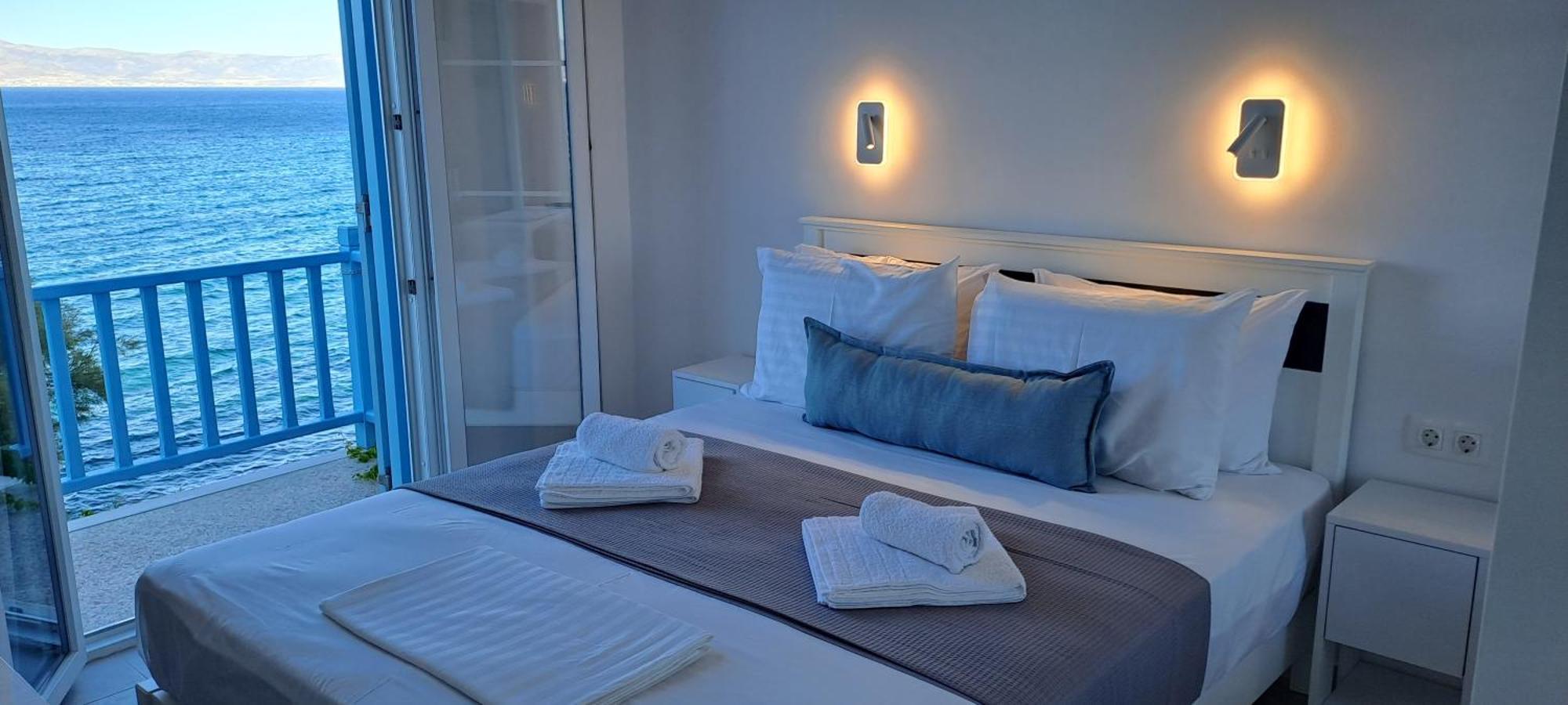 Dinas Inn Piso Livadi Extérieur photo